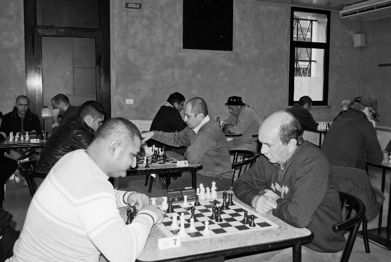 scacchi (8).jpg - 3° Semilampo di Capodanno - 29 dicembre 2012
